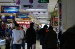 买手机陷圈套中关村卖场竟然还在骗？