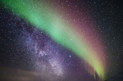 芬兰摄影师自创《星际启示录》独脚戏