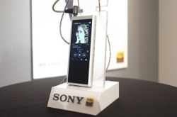 4.4mm平衡技术下放有惊喜！SonyWalkmanNW-ZX300速试