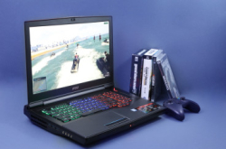 实测MSIGT75VR7RETitanSLI4K强悍战机