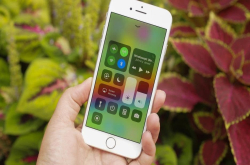 库克太精明 iPhone8价格回落抢份额 5W充电成最大嘈点