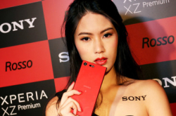 【红色的手机是带着神秘】SonyMobileXperiaXZPremiumRosso11月2上市