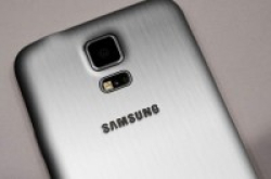 GalaxyNote4镜头再曝：悲壮的缩水