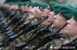 为什么瑞士持枪合法 却没有美国那么多枪击案？