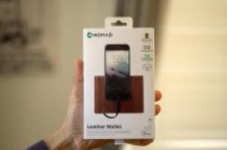 自带电池Lightning线NOMAD钱包挽救iPhone电量