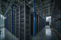 Nscale冲刺350亿IPO 旗舰数据中心延期