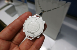 Computex2018：穿戴式感测项链可辨识并主动通知配戴者跌倒状况