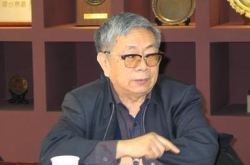 周干峙：人们的生活不仅要讲究物质文明 还要讲究精神文明