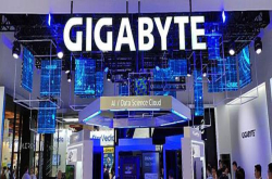一站式解决方案布局未来 COMPUTEX2018技嘉世贸展台现场直击