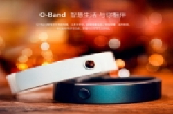 Moto360手表劲敌 OPPO智能手环O-Band上市开售