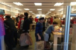 惨不忍睹：AppleVS微软VSSony零售店
