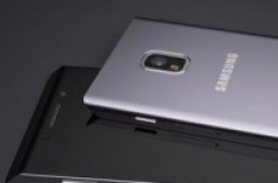 SamsungS7曝有“皇帝版”：配4K屏/双镜头