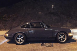 中里毅余文乐开着自己的Singer911上秋名山？ 这次吴彦祖也惊叹