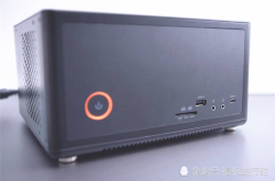 索泰GTX1080搞机大咖玩出新高度网友：太不务正业了