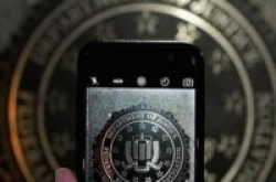 FBI表示它会帮地方执法部门破解手机