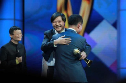 王健林突然拜访雷军 网友直呼：无事不登三宝殿 要搞大事情？