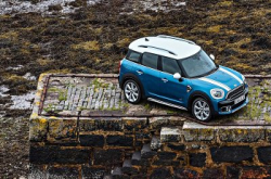 全新MINICountryman登场，豪华实用兼备！