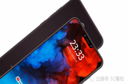 小米9概念图：前后四颗摄像头iPhoneXS用户肠子悔青