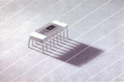 你肯定没见过 这就是Intel史上首款产品：可不是CPU