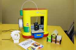 可爱风迷你3D打印机daVinciMiniMaker