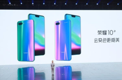 赵明：荣耀10同价位没有对手 产品为王