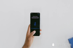 也许解决了这个问题iPhoneX就不会放弃屏下指纹解锁