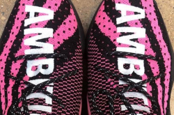 错过中国限定不要紧 继快乐之后 菲董新作PharrellxadidasCrazyBYW粉墨登场