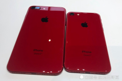 红色iPhone8及8P真机图赏：颜值虽高但却是指纹收集器