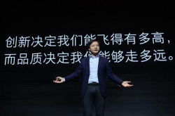 雷军突然宣布 董明珠措手不及？网友：这俩大佬是杠上了？绝了