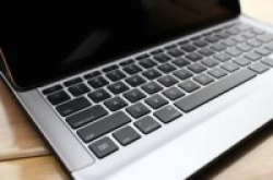 首款iPadPro第三方配件罗技Create键盘评测