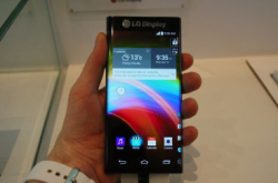 【CES2015】LG静鸡鸡展出双侧屏幕原型手机