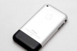 旧手机不值钱？一代iPhone现能买15部iPhoneX