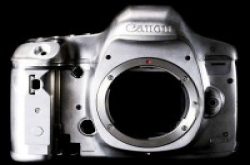 Canon今年8月或将发5D4强化整体对焦性能