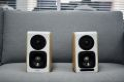 漫步者 S880 桌面 2.0 音箱体验：不需要「折腾」的好声音
