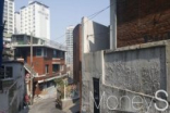 韩国人高呼很扎心：不吃不喝9年才能在首尔买房