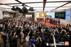 小米今天终于上市：雷军终于谈论破发的股价