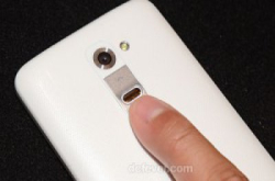 LGG2下半年度旗舰机测试：机背按键质感似打麻雀