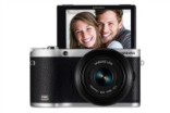 SamsungNX300M无反相机：新增180度旋转触控