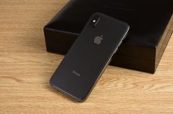 致敬乔布斯 定制版iPhoneX回归4S