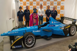 FormulaE冠军车队Renaulte.dams抵港，力争卫冕！