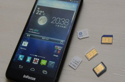中港TD/FDD4G网络全通手机InfocusIN810简测
