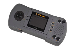 世界第一台彩色液晶屏幕掌上型主机：AtariLynx