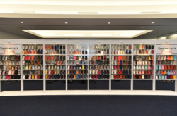 超过2000款机套Sony东京首间Xperia手机套专门店