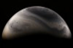 华丽外太空星球︰真相是随时幻灭的肥皂泡！
