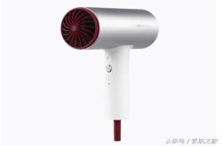小米新品：无缝设计 浑身黑科技仅199