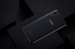 彭于晏化身黑金使者：揭开vivoX21黑金版背后的秘密