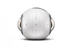 配备双15MP鱼眼镜头，三星发表360度全景相机Gear360