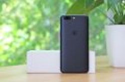 一加5评测：撞脸iPhone背后，其实是处处都不同