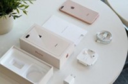 iPhone8手机评测！从7到8的N个理由：这更适合谁？