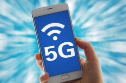 明年发海信官宣推出5G手机方雪玉：打算弯道超车